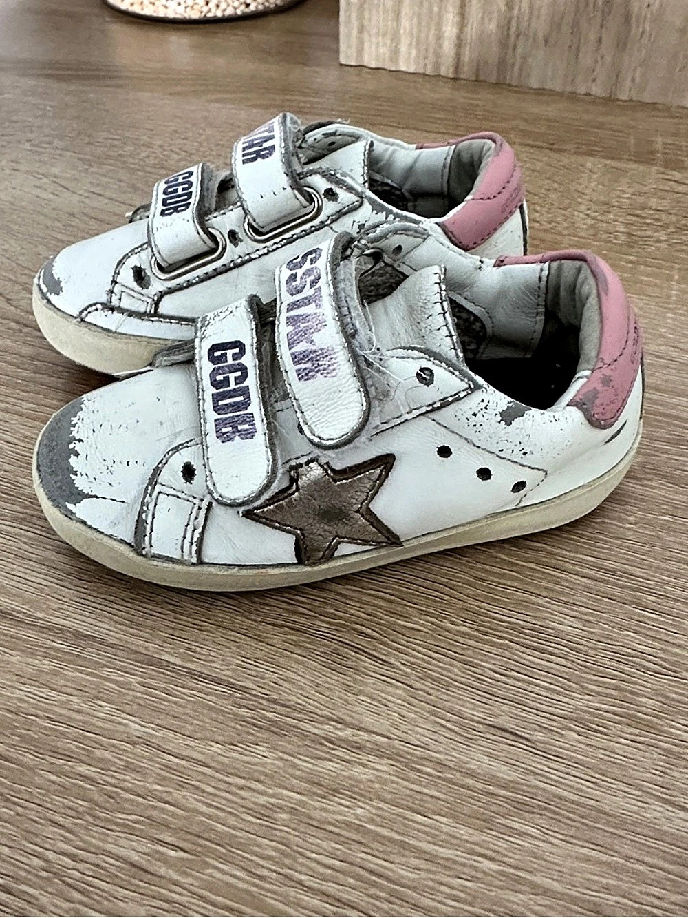 Golden Goose Kids Old School Velcro Sneakers White & Pink size 22
